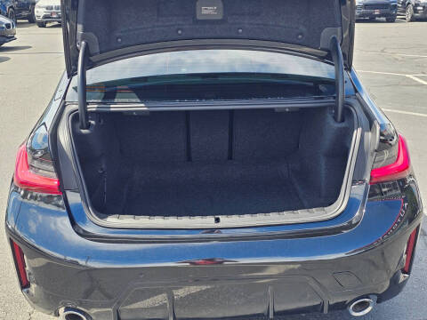 2025 BMW 3 Series 330i xDrive