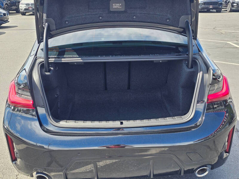 2025 BMW 3 Series 330i xDrive