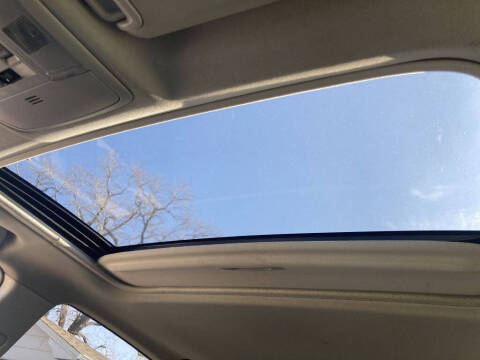 2017 Toyota RAV4 Hybrid LE Plus