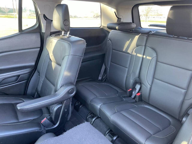 2017 GMC Acadia SLT-1