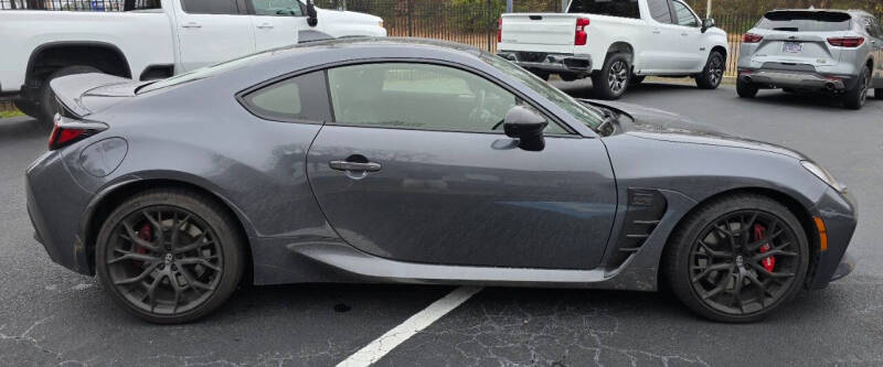 2025 Toyota GR86 Premium