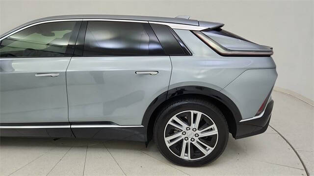 2024 Cadillac LYRIQ Tech