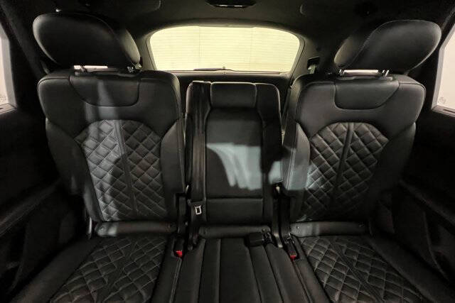 2022 Audi SQ7 4.0T quattro Prestige