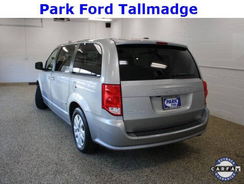 2017 Dodge Grand Caravan SE