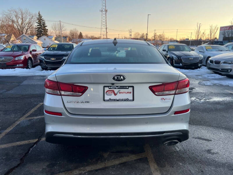2020 Kia Optima LX
