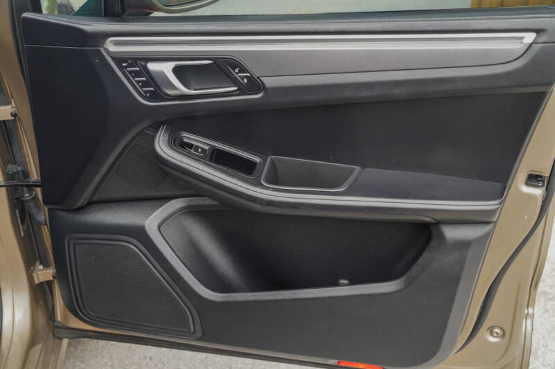 2018 Porsche Macan GTS