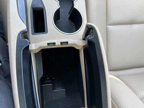 2014 Mercedes-Benz C-Class