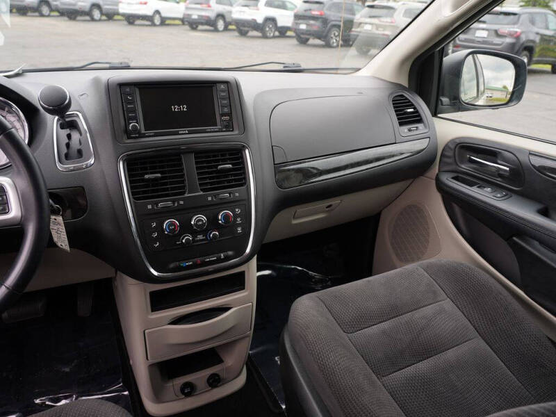 2017 Dodge Grand Caravan SE