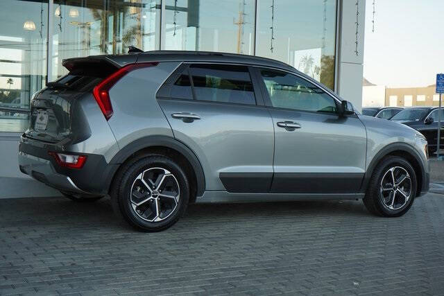 2023 Kia Niro EX