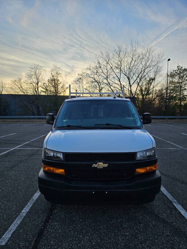 2019 Chevrolet Express 2500