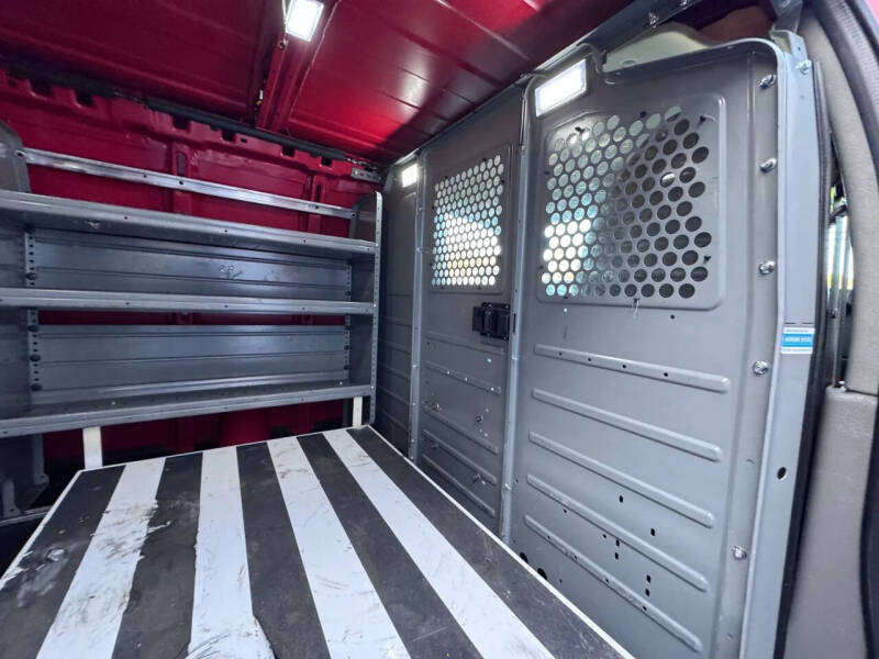 2015 GMC Savana 3500