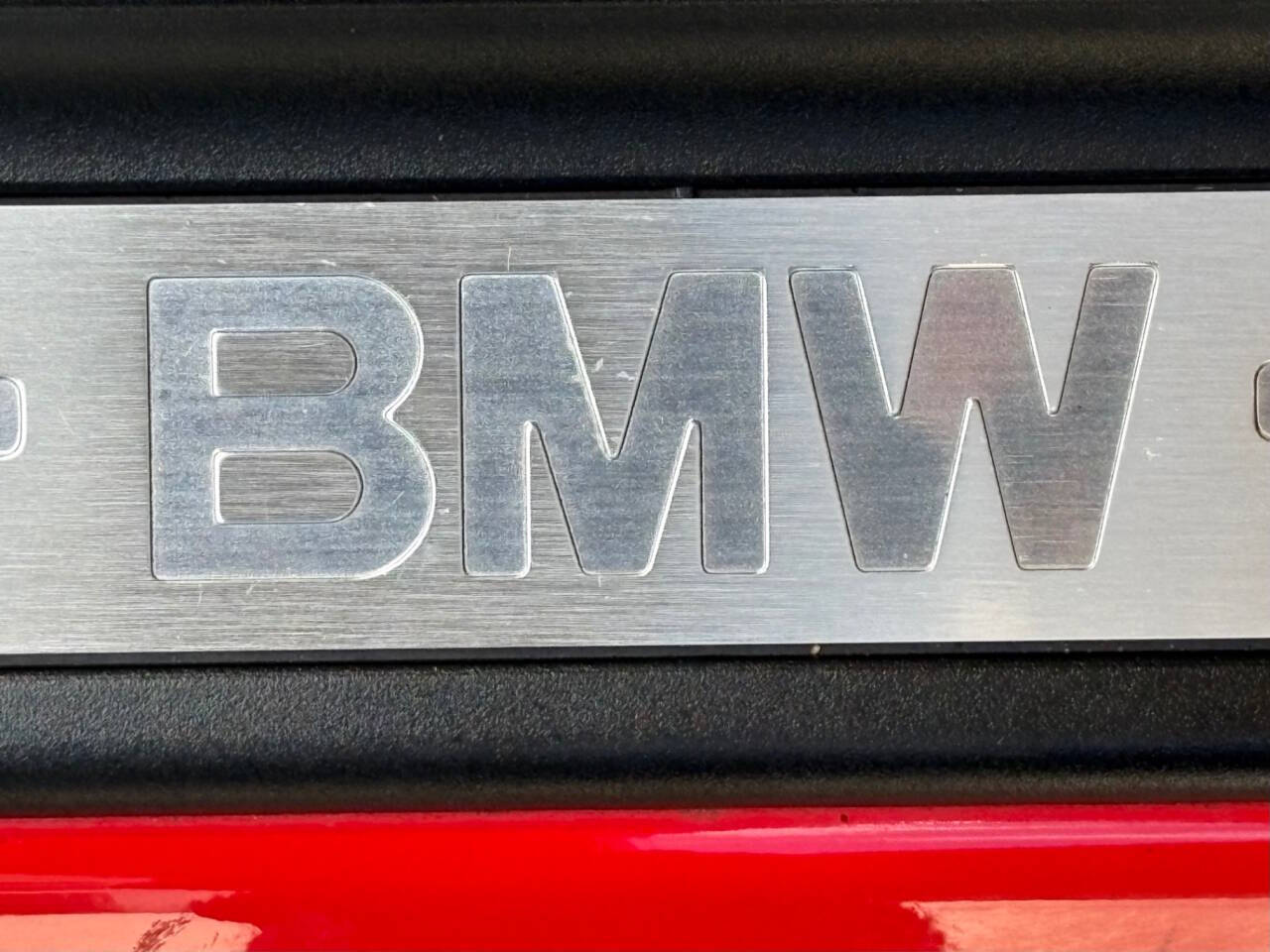 2001 BMW 3 Series 36