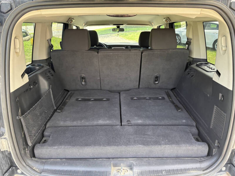 2010 Jeep Commander Sport