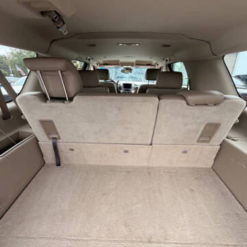 2015 Chevrolet Suburban LT