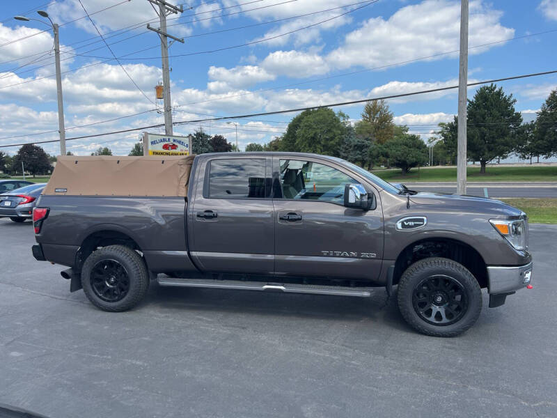2017 Nissan Titan XD SL