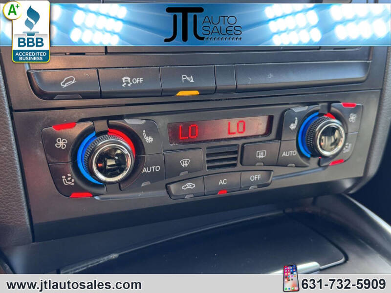 2011 Audi Q5 2.0T quattro Premium Plus