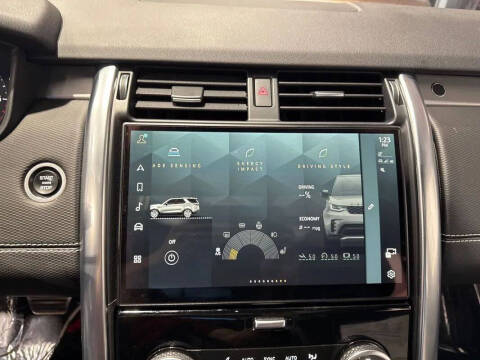 2022 Land Rover Discovery P360 S R-Dynamic