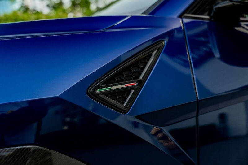 2020 Lamborghini Urus