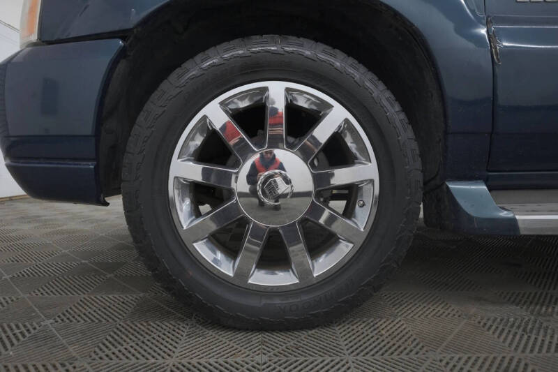 2005 Cadillac Escalade ESV Platinum Edition