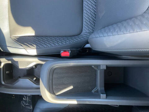 2026 Nissan LEAF Platinum+