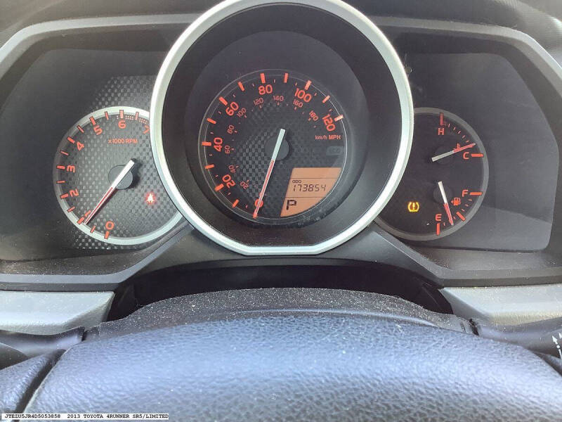 2013 Toyota 4Runner SR5