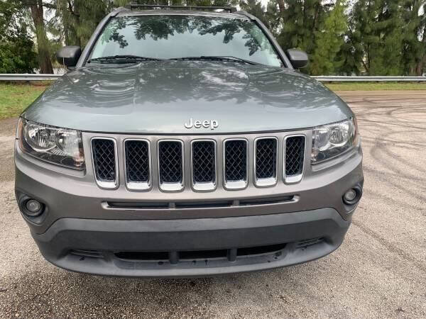 2014 JEEP Compass SUV / Crossover - $8,999