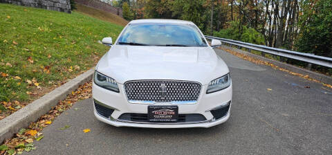 2017 Lincoln MKZ Select