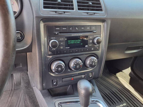 2013 Dodge Challenger SXT