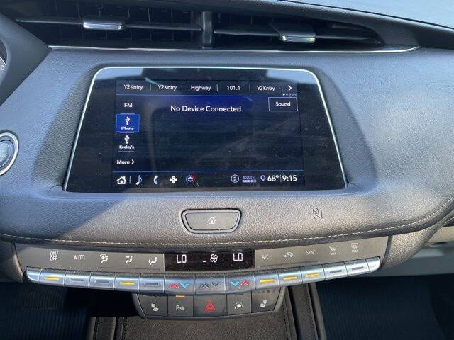 2020 Cadillac XT4 Premium Luxury