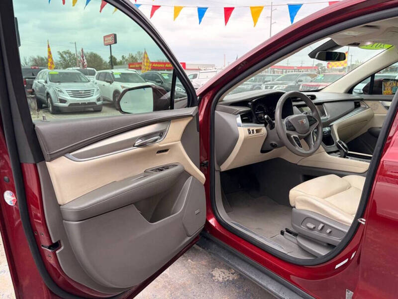 2017 Cadillac XT5 Luxury