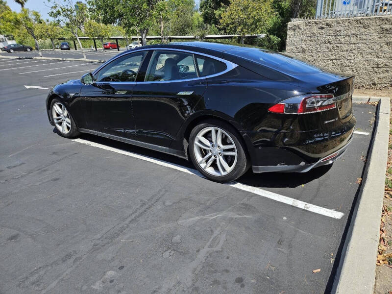 2015 Tesla Model S 85D