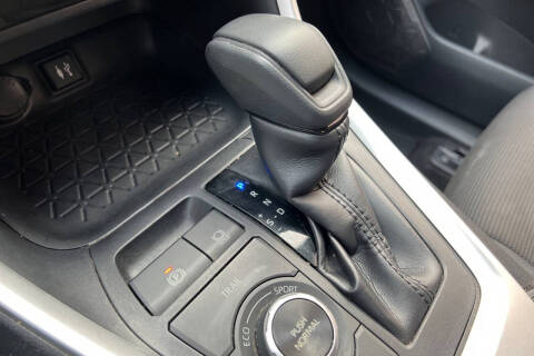 2019 Toyota RAV4 Hybrid LE