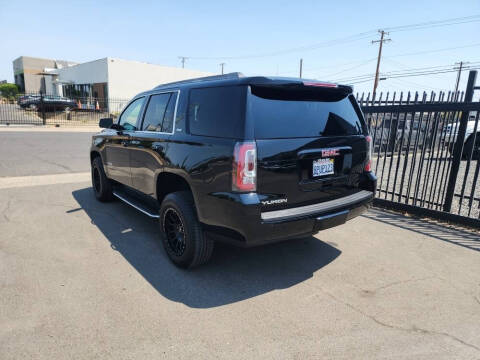 2017 GMC Yukon SLT