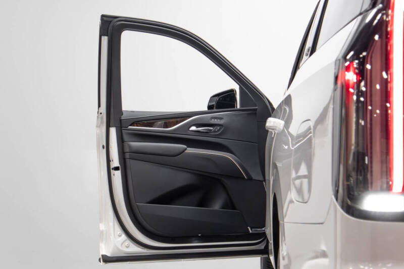 2022 Cadillac Escalade Sport Platinum