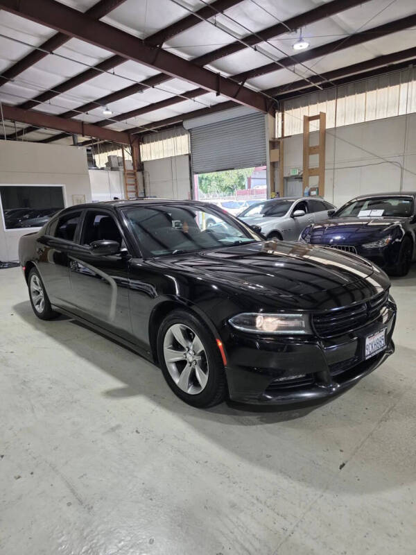 2017 Dodge Charger SXT