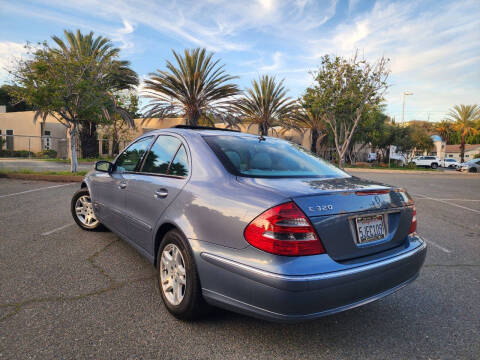 2005 Mercedes-Benz E-Class E 320