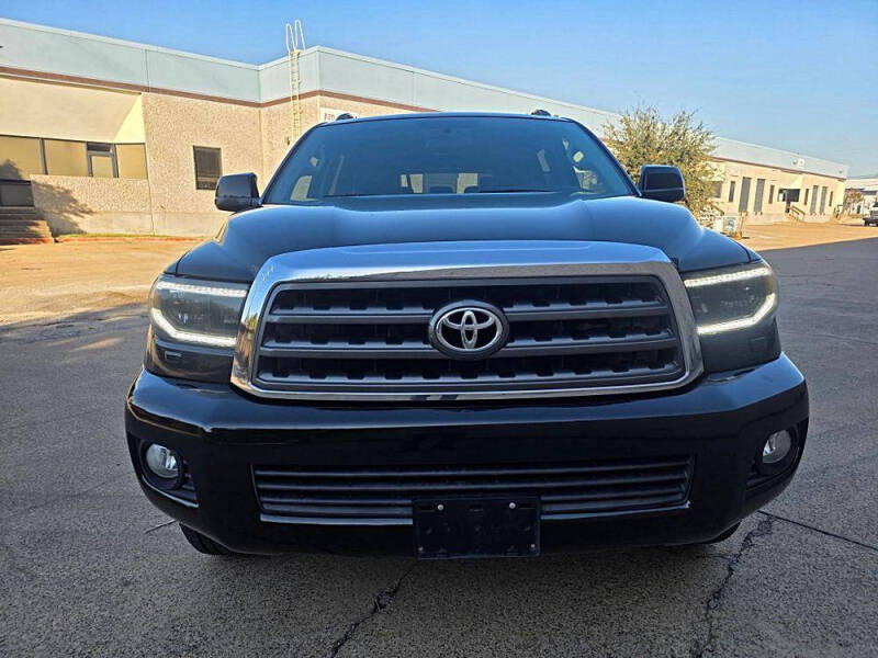 2012 Toyota Sequoia SR5