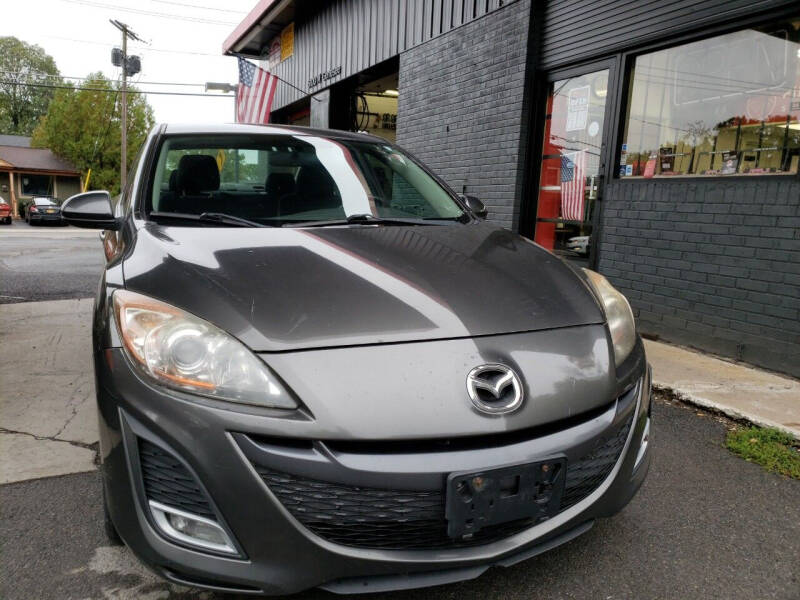 2011 Mazda MAZDA3 for sale at Apple Auto Sales Inc in Camillus NY