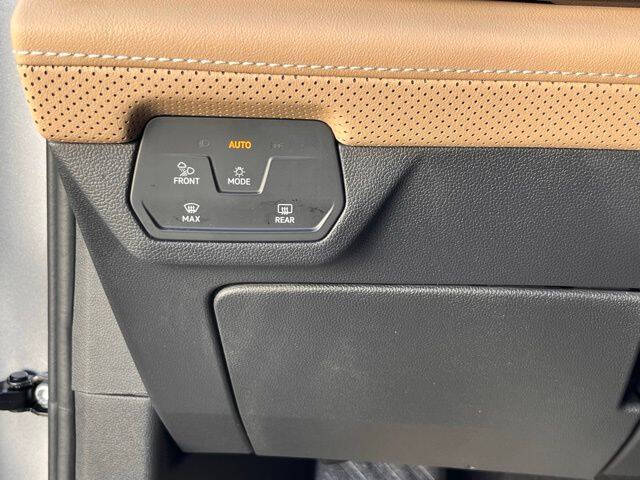 2024 Volkswagen Atlas Cross Sport SE 4Motion