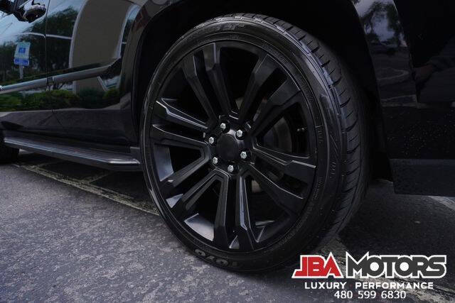 2019 Cadillac Escalade Luxury