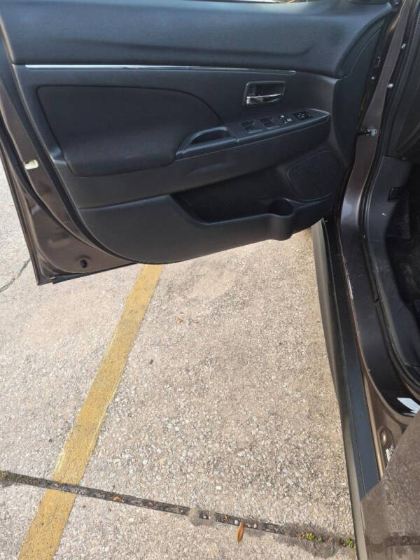 2016 Mitsubishi Outlander Sport ES