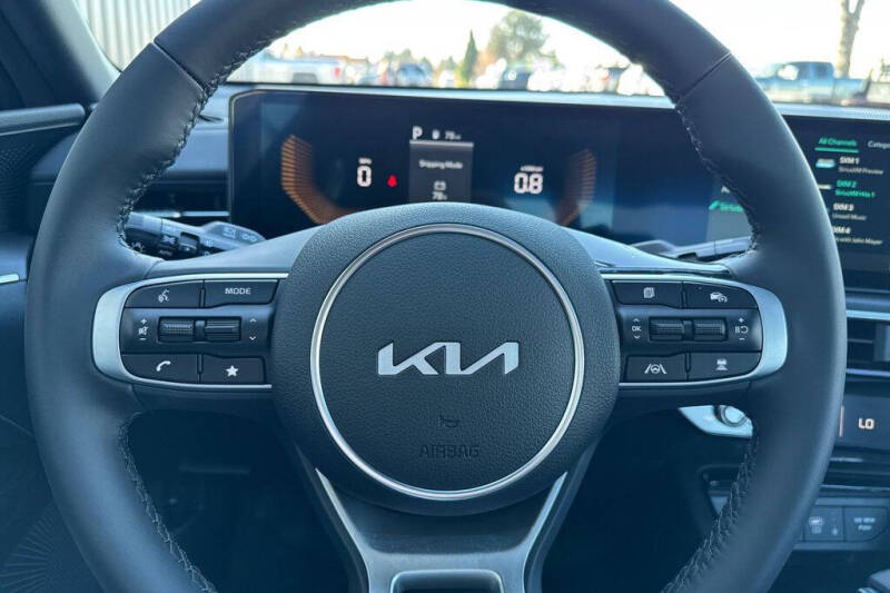 2026 Kia K5