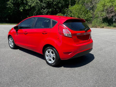 2015 Ford Fiesta SE