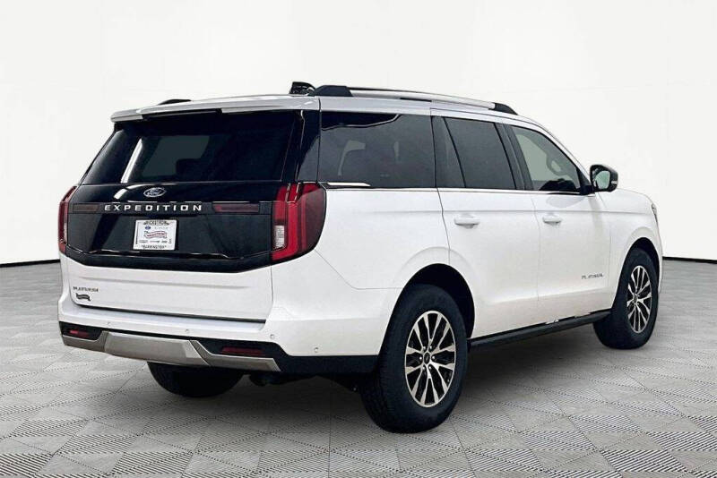 2025 Ford Expedition Platinum