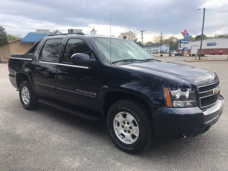 2007 Chevrolet Avalanche for sale at Cherry Motors in Greenville SC