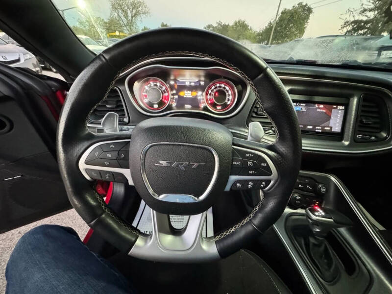 2015 Dodge Challenger SRT 392