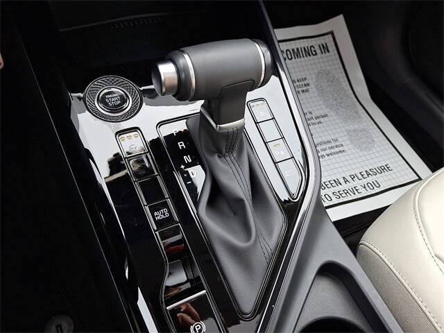 2025 Kia Niro EX Touring