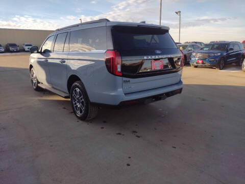 2026 Ford Expedition MAX Active
