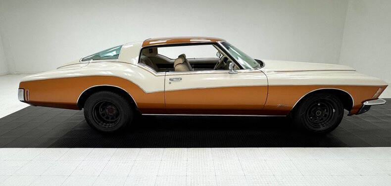 1972 Buick Riviera