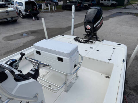 2015 Mako 21 LTS